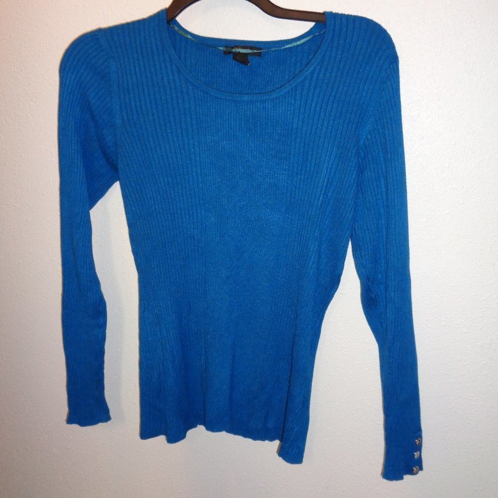 STYLE & Co Sweater Size Medium